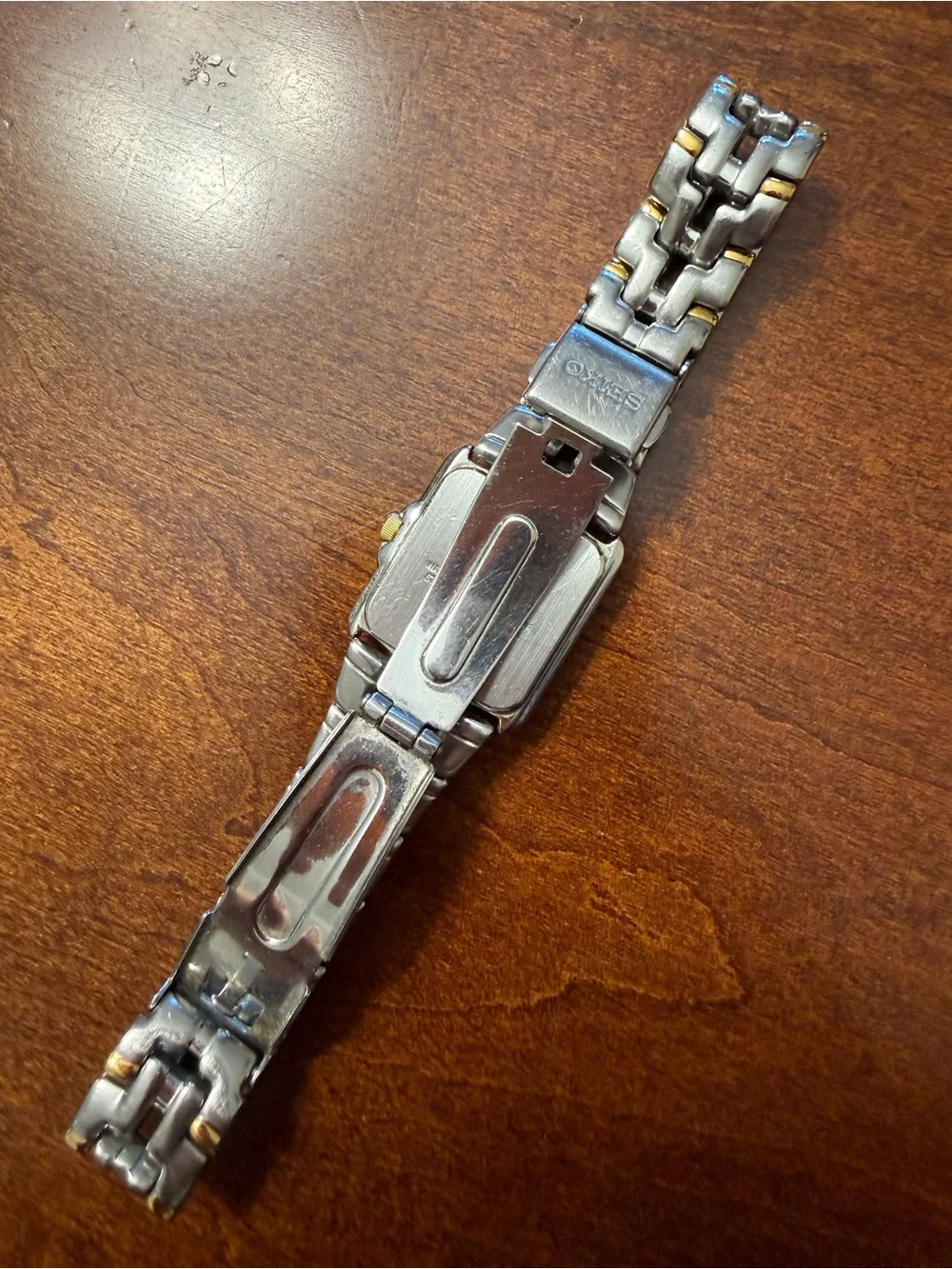 Vintage Women’s Two Tone Seiko Square Face Watch 4N00-7049 Japan